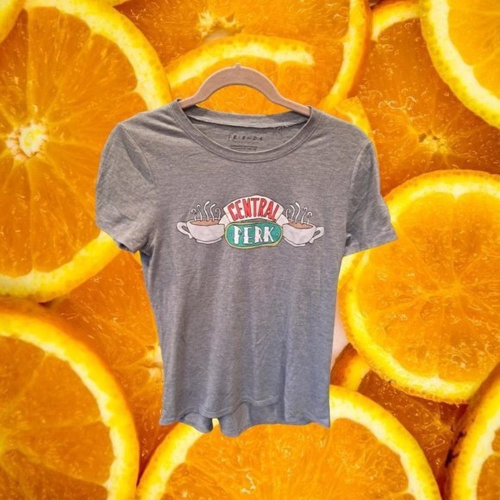 FRIENDS Central Perk Tee Size Medium
